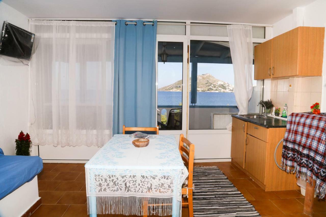 Tony'S Rooms Alinda  Exterior photo
