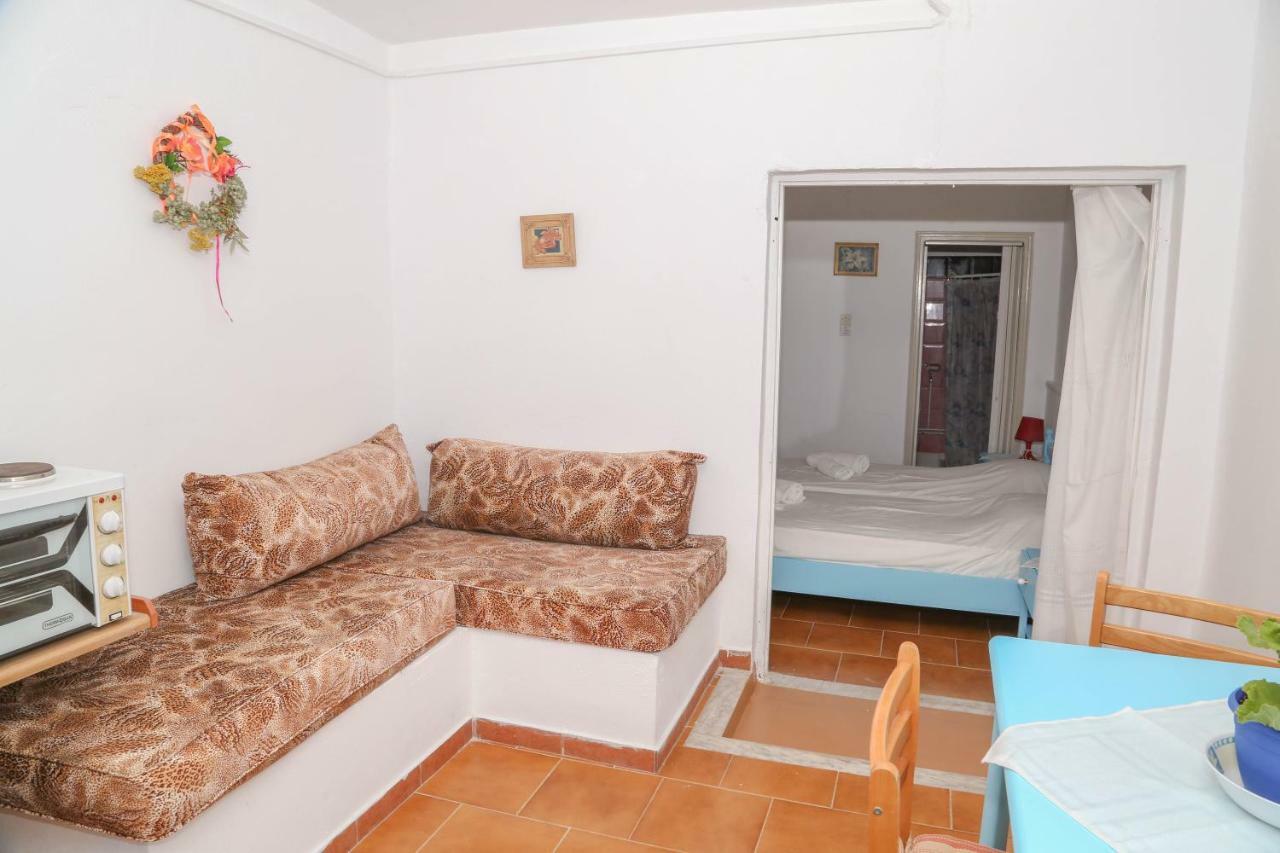 Tony'S Rooms Alinda  Exterior photo