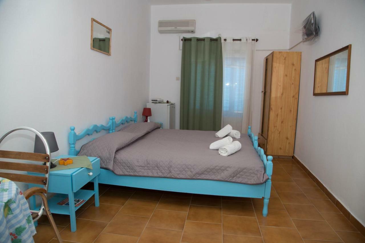 Tony'S Rooms Alinda  Exterior photo